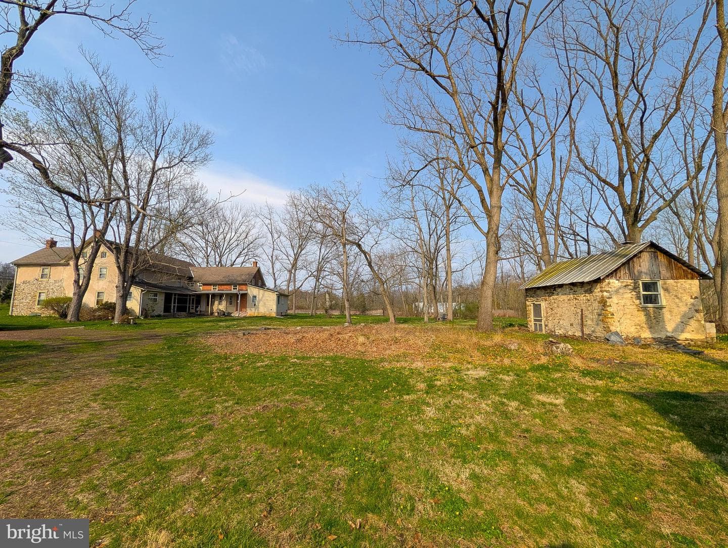 173 Township Line Road photo 4