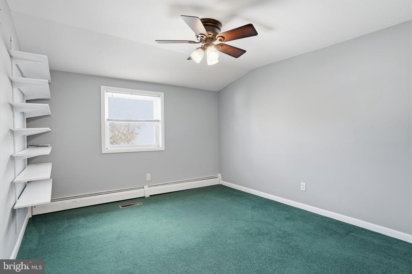 6270 Sterling Avenue photo 26