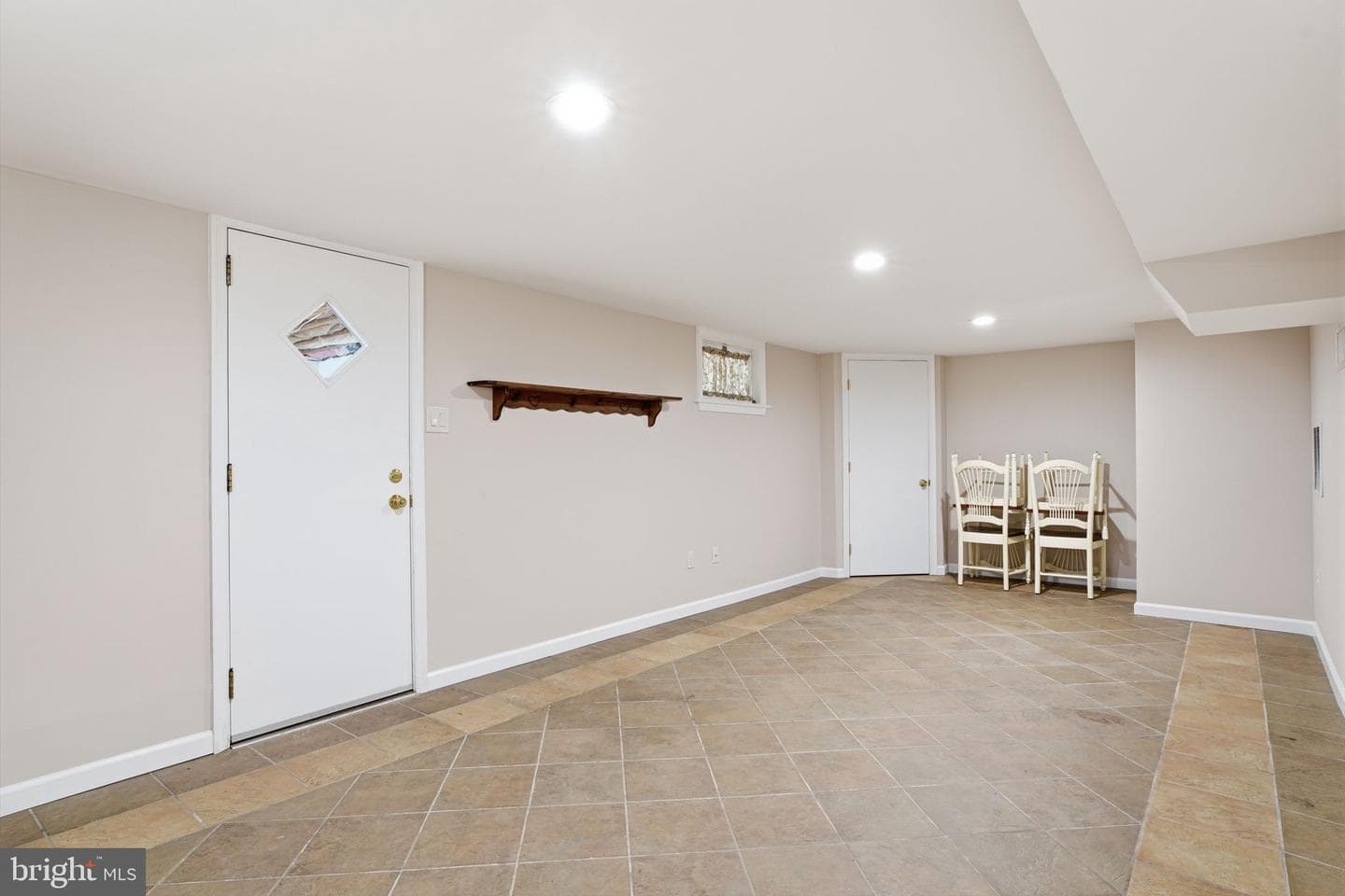 6270 Sterling Avenue photo 28