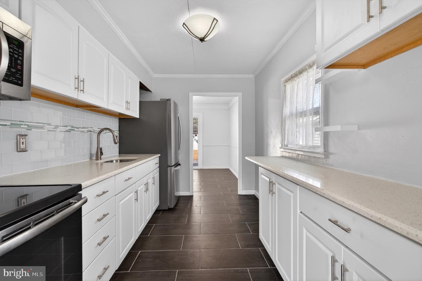 325 Austin Drive photo 9