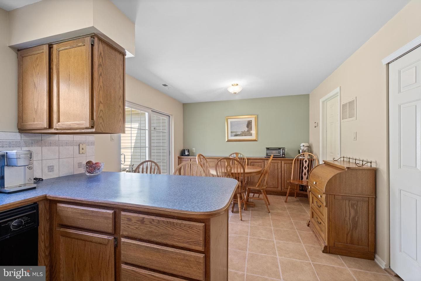 54 Laurel Circle photo 11
