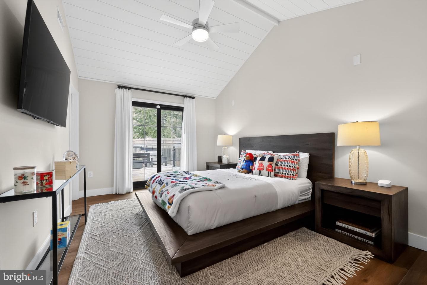 694 Countess Drive photo 43