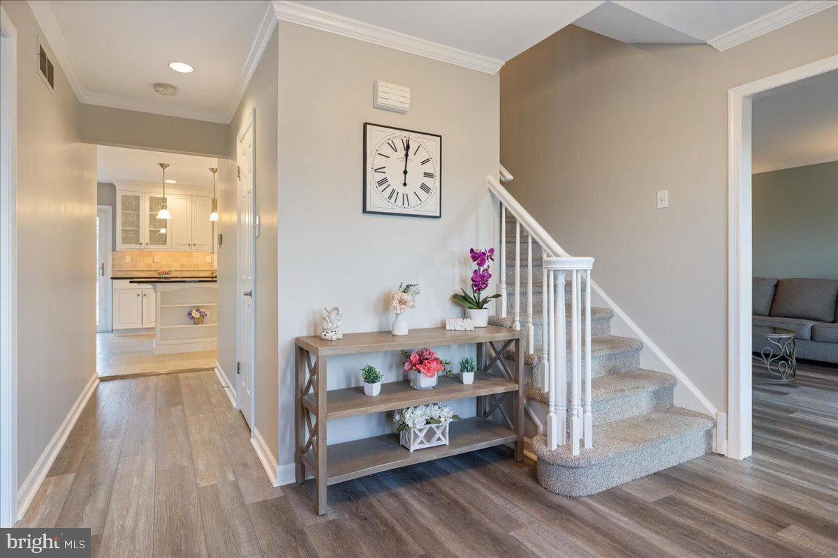 73 Brookside Drive photo 5