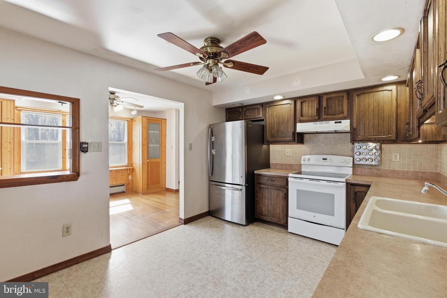2200 Chestnut Road photo 19