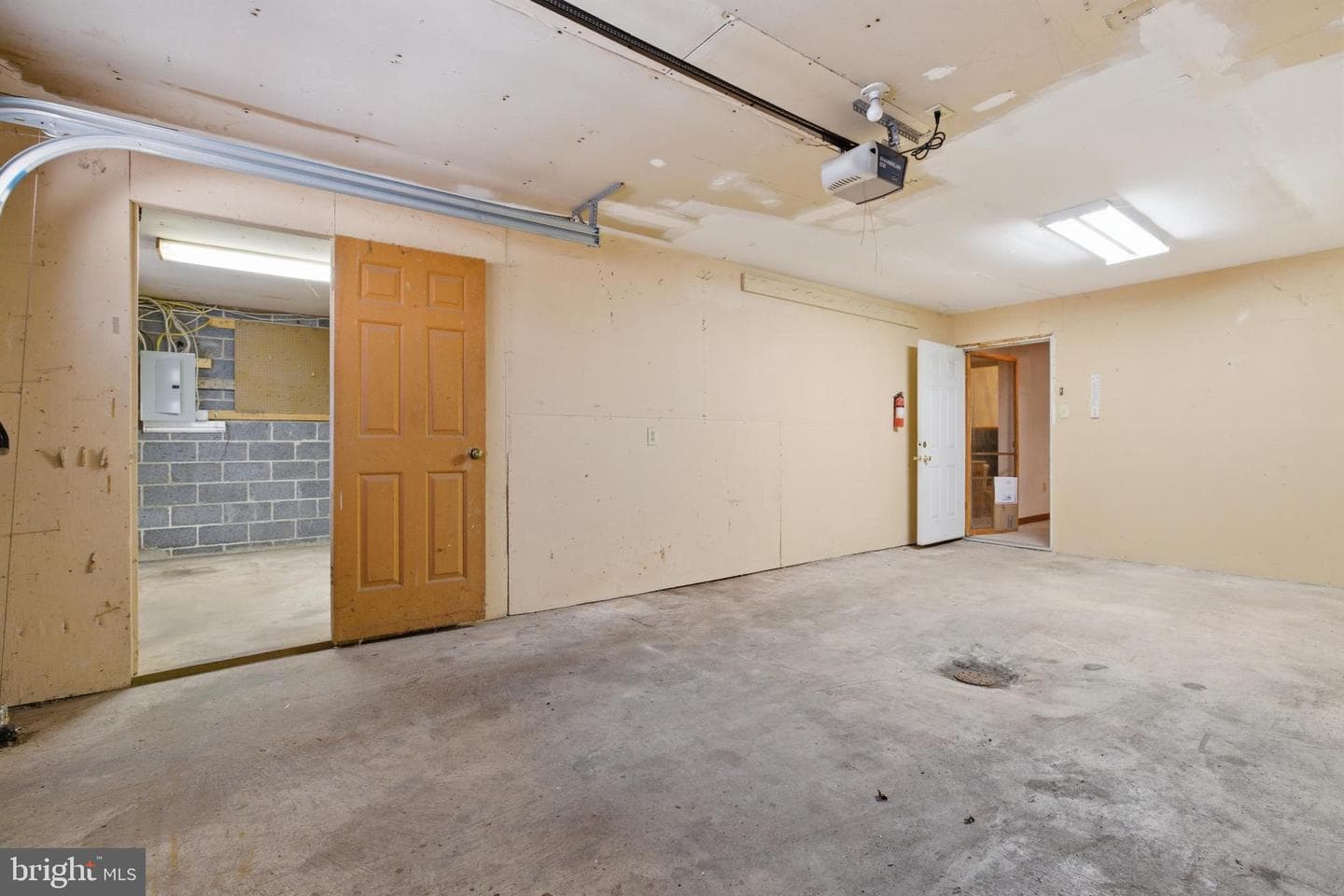 2200 Chestnut Road photo 41