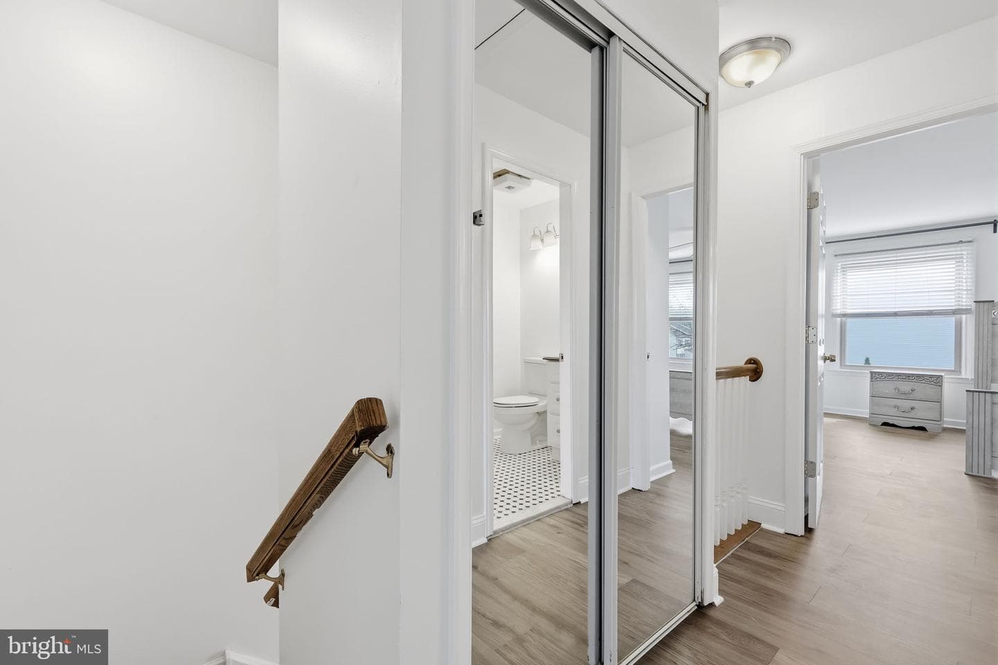 5155 Euston Court photo 27