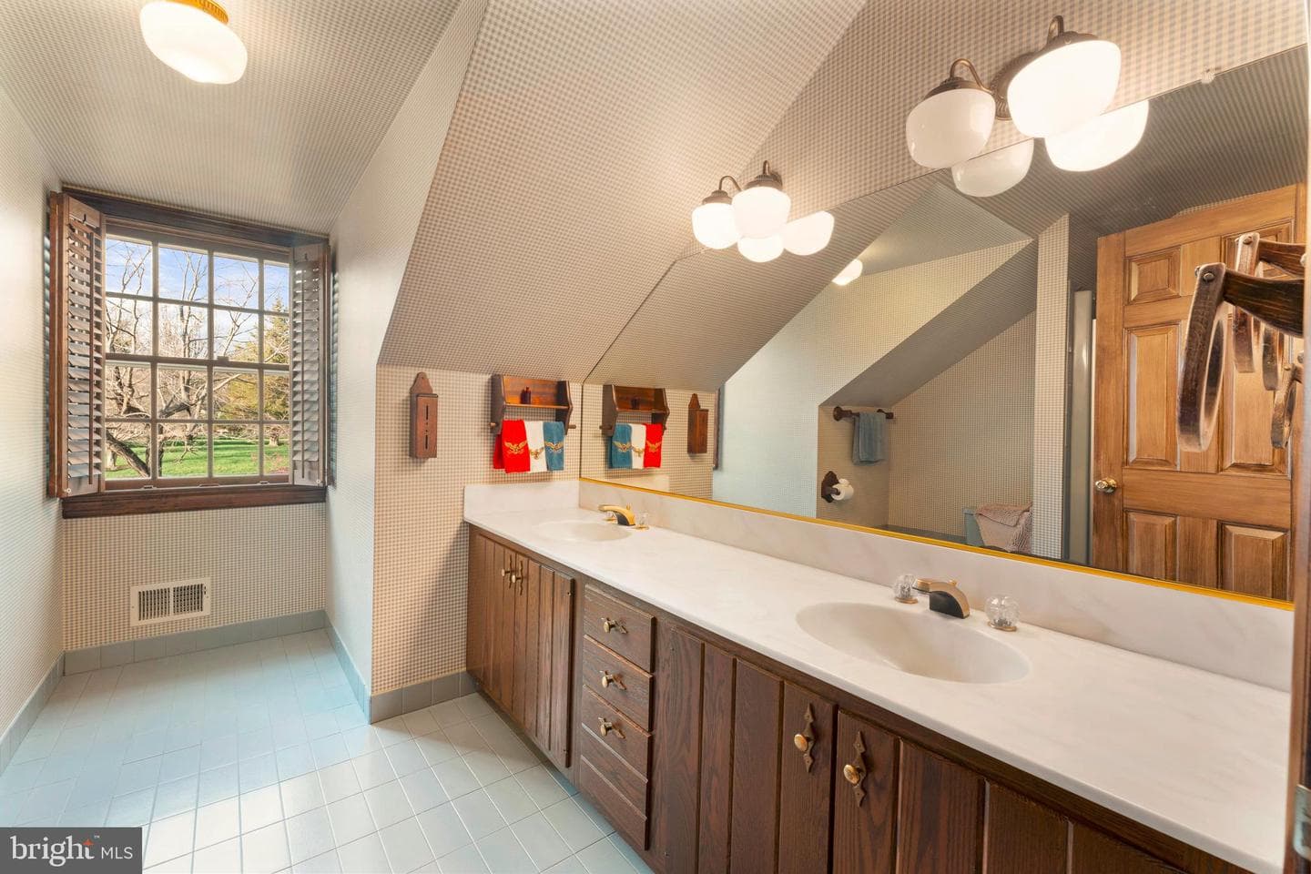 111 Cedar Glen Drive photo 48