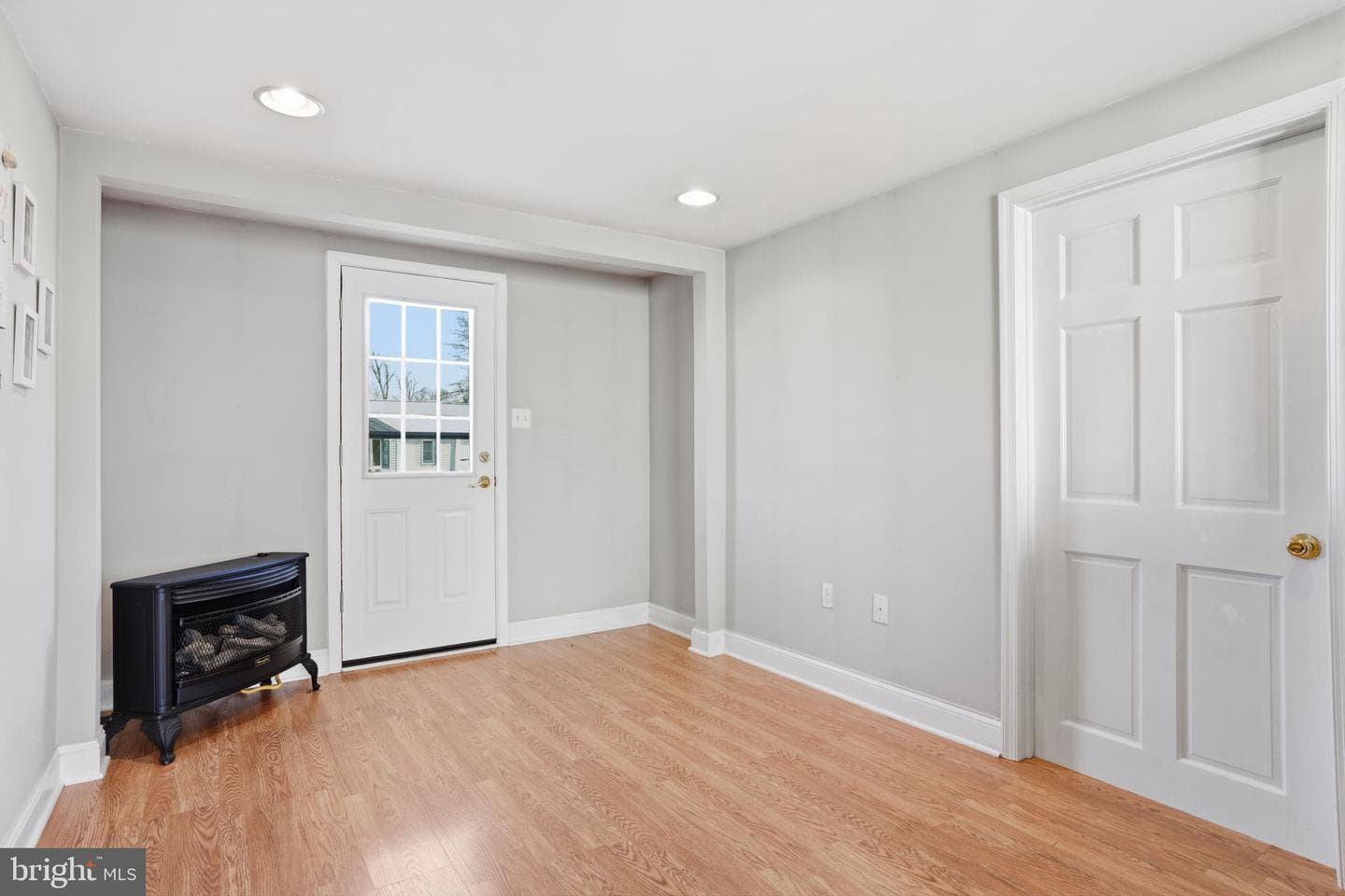 1615 Pleasant Drive photo 5