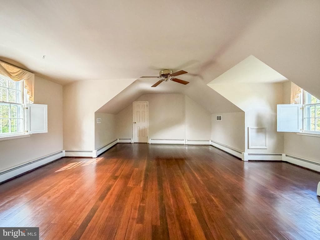 5 Saint James Place photo 32