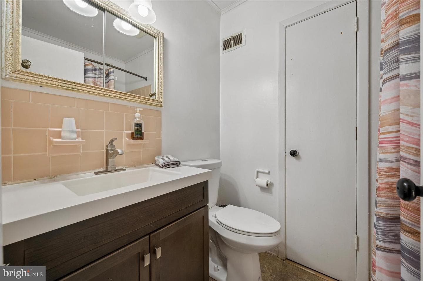 891 Ivyland Road photo 11