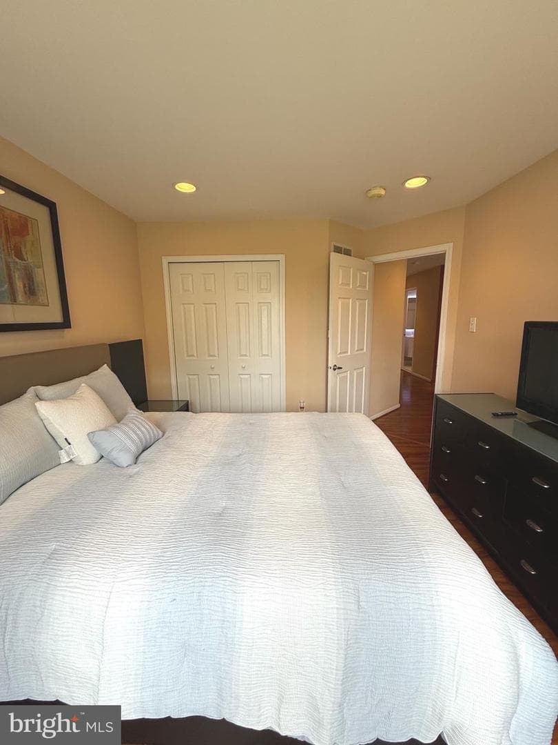 105 Silver Oak Court photo 41
