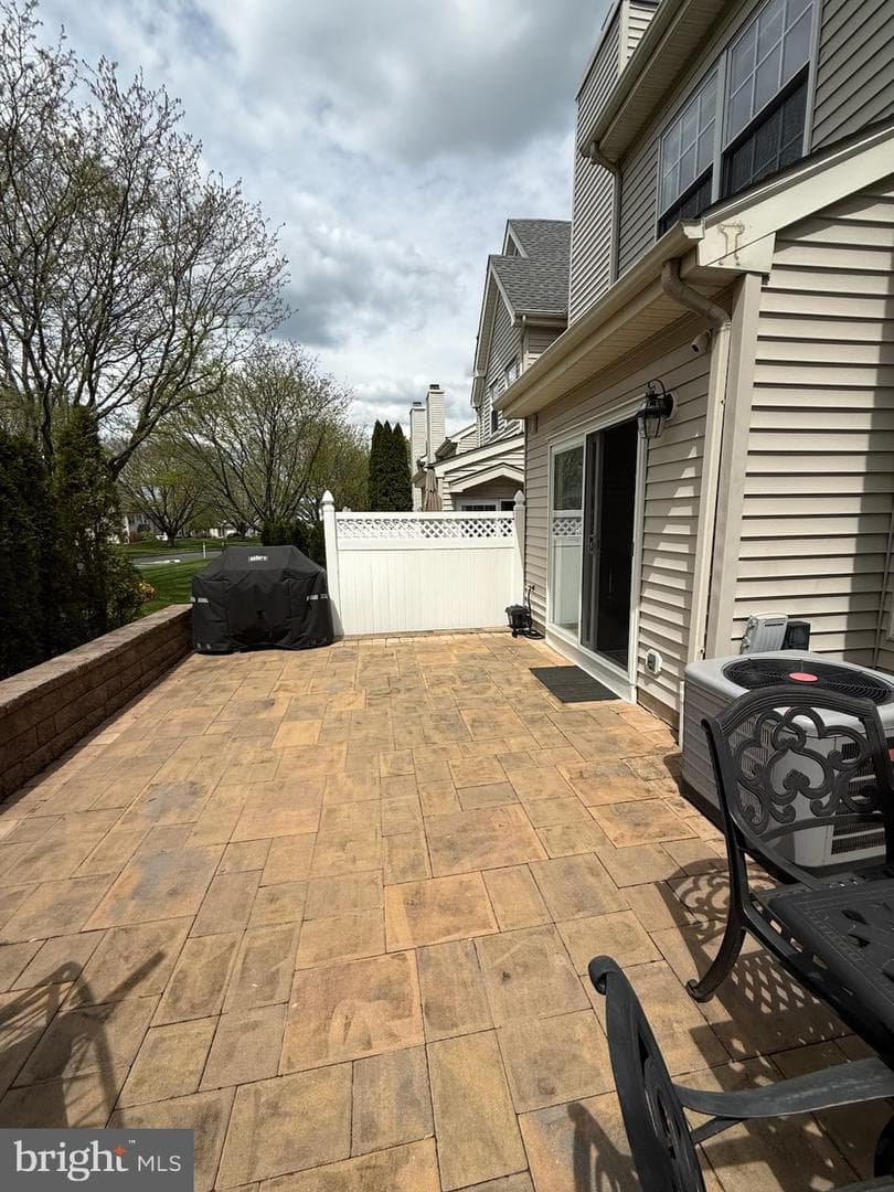 105 Silver Oak Court photo 53