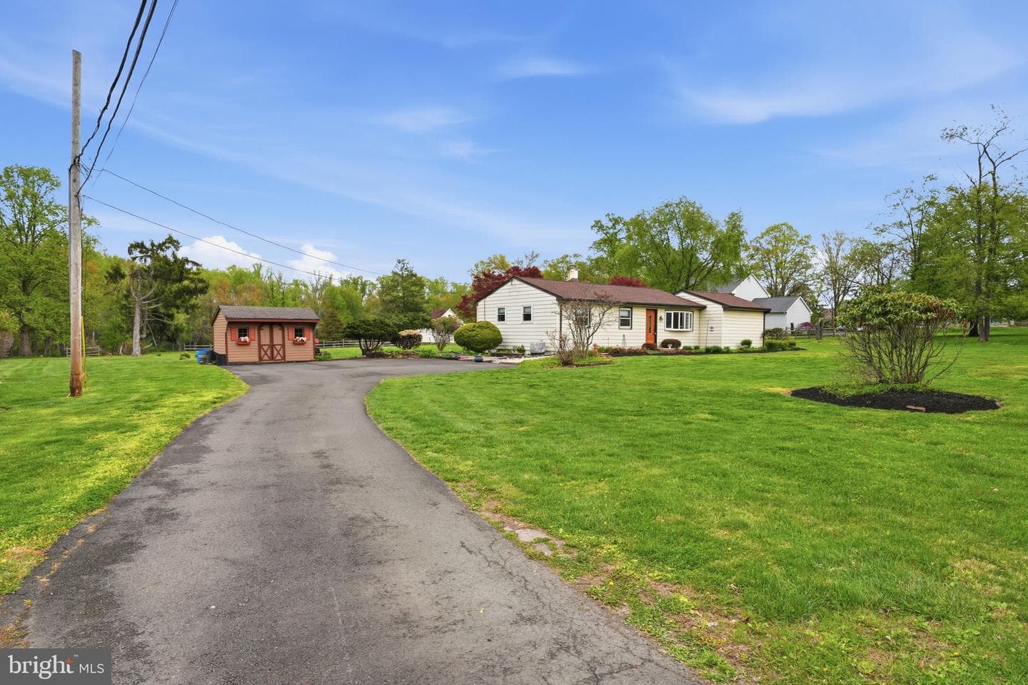 1197 W Bristol Road photo 2