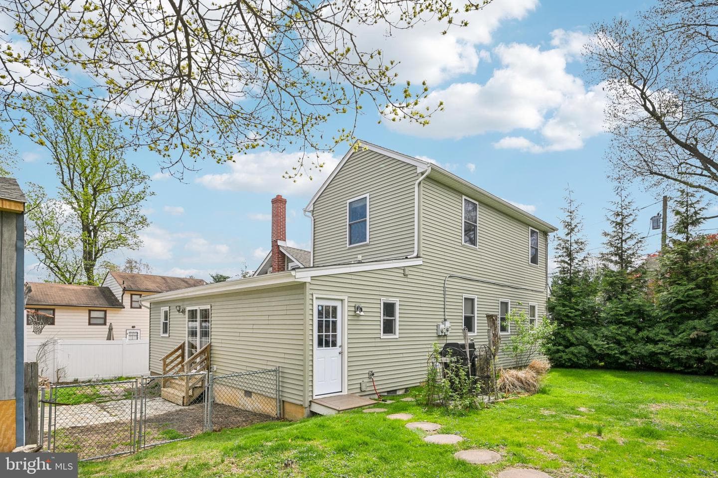 530 Avenue Avenue E photo 38