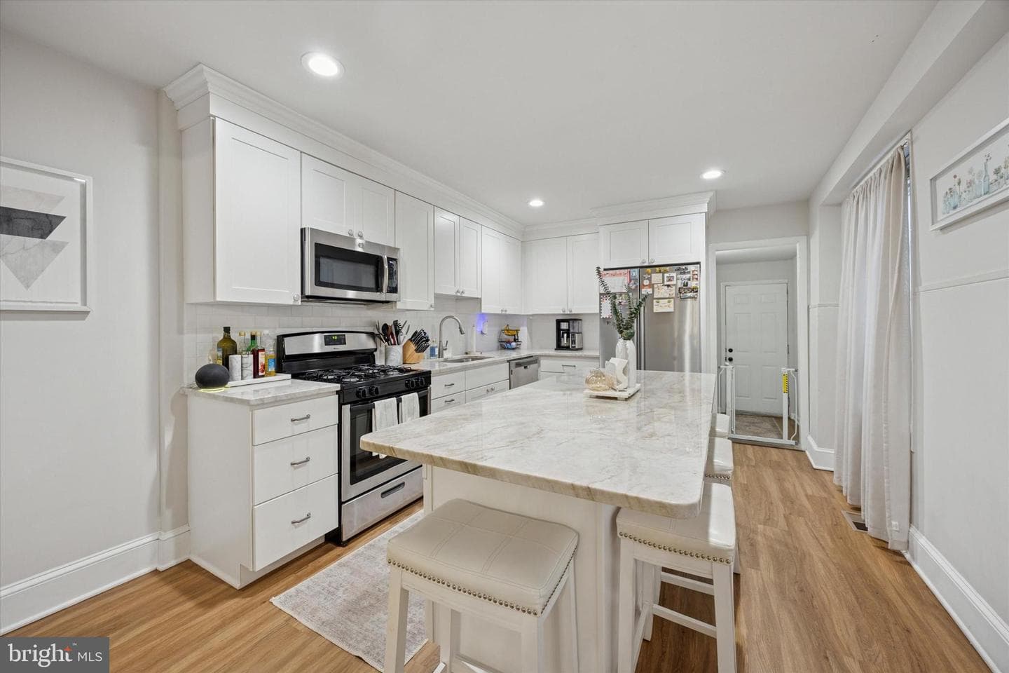 238 Cleveland Street photo 6