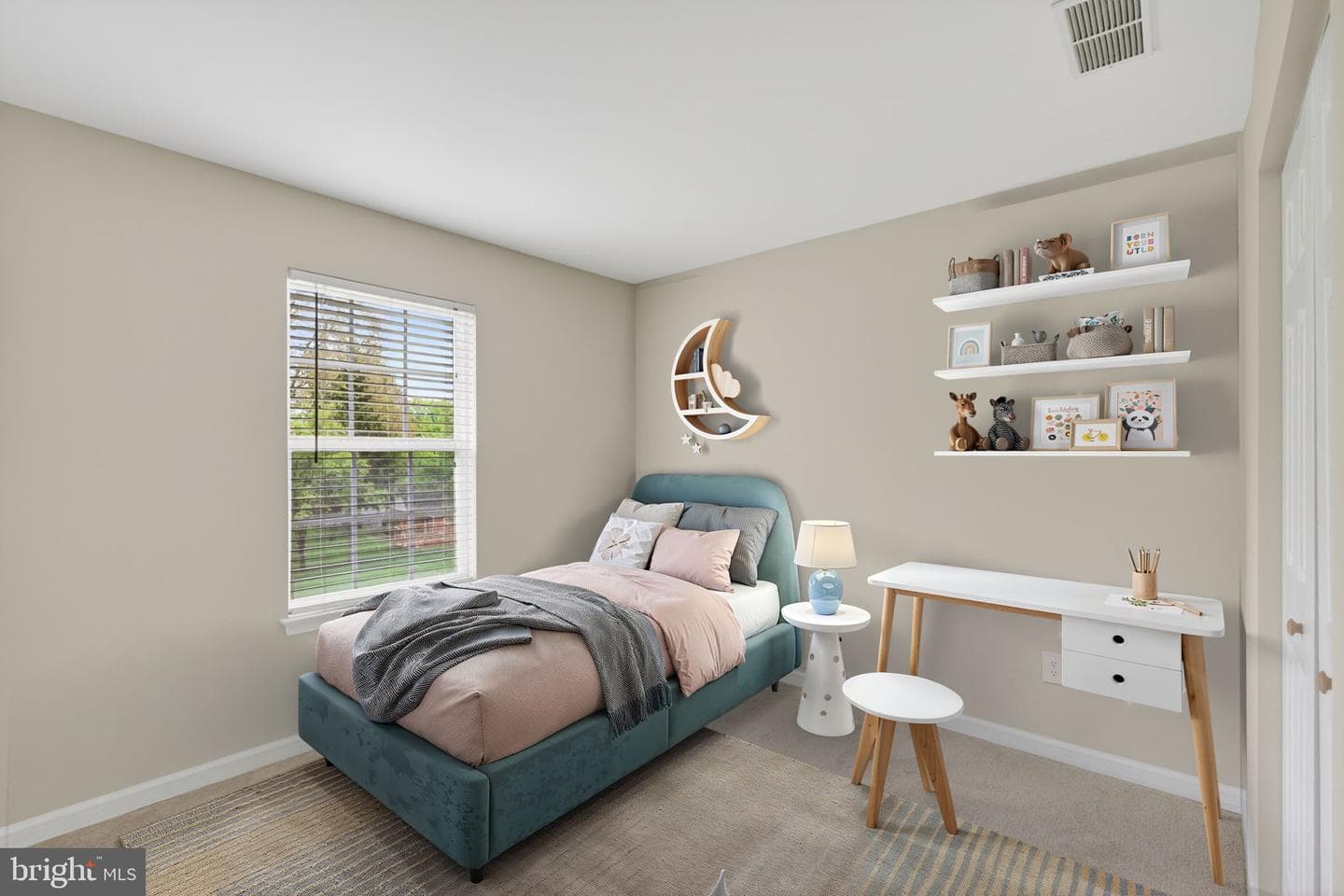 510 Penny Lane photo 40