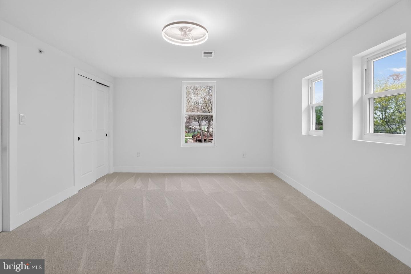 536 Taylor Avenue photo 37