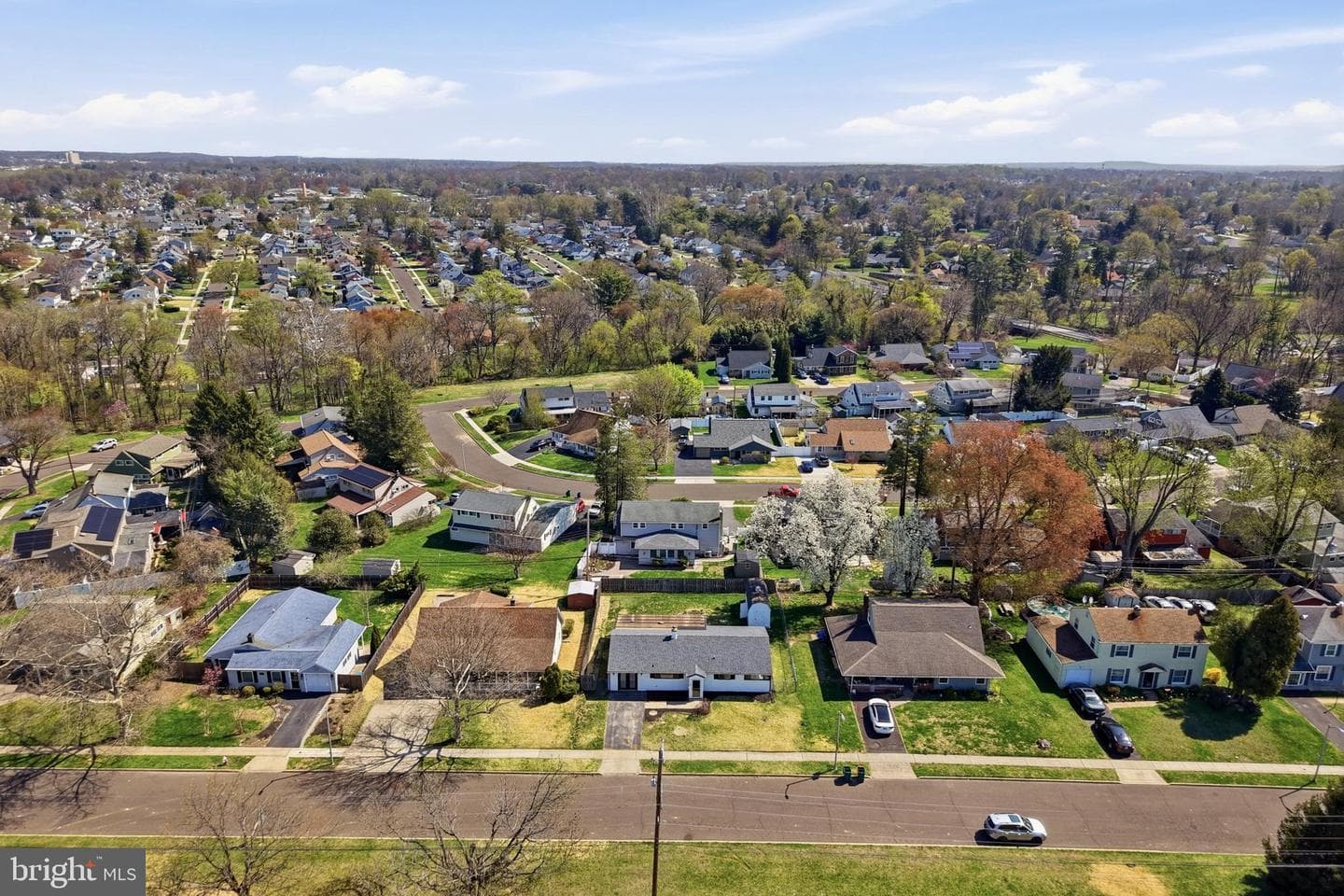 110 Deep Dale Drive E photo 37