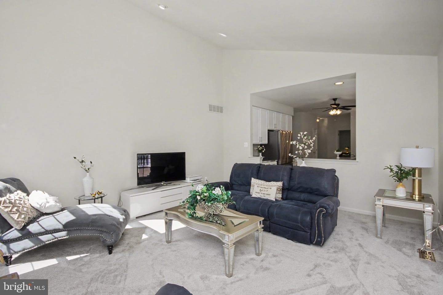 3805 E Brandon Way photo 33