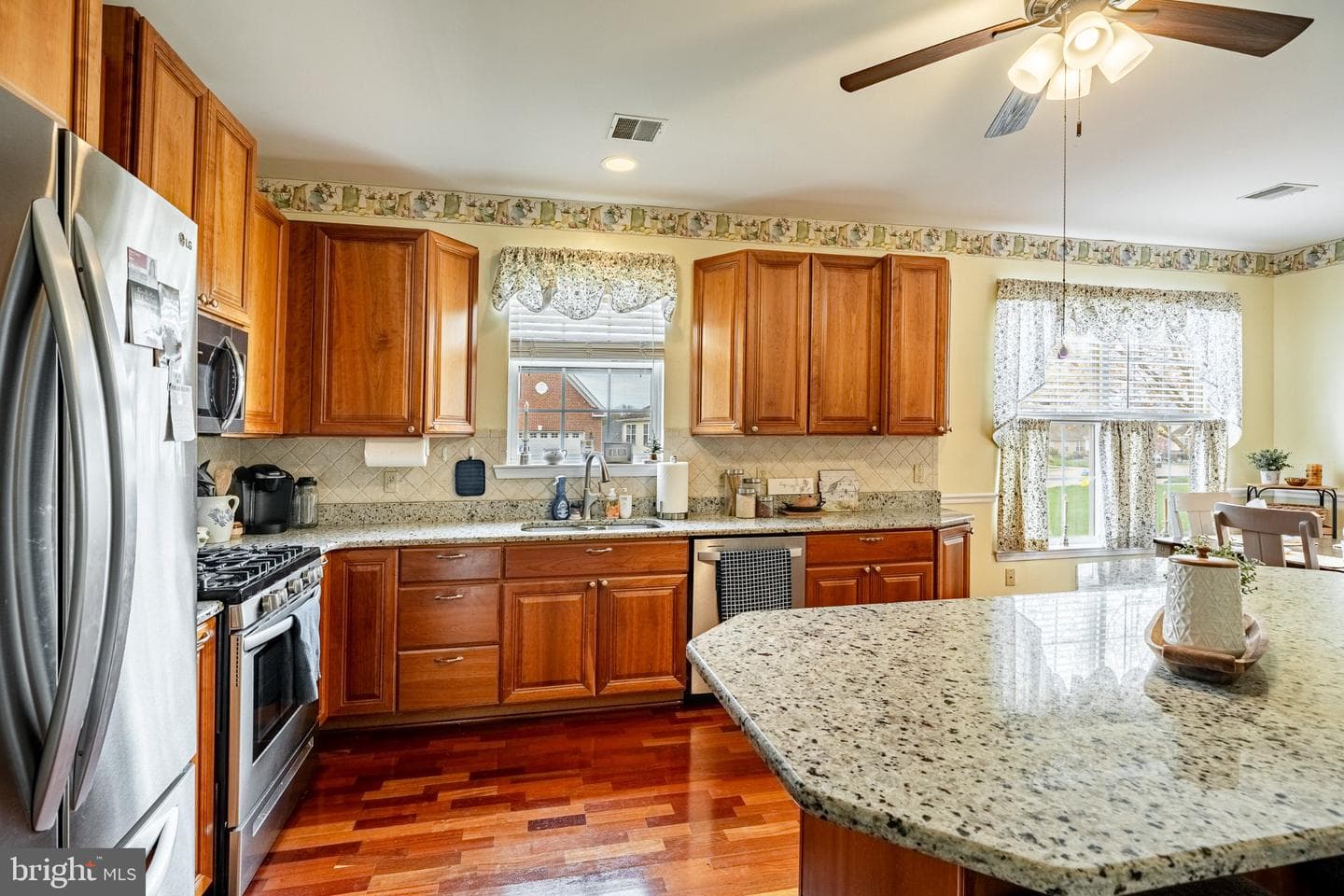 1401 Cameo Court photo 6
