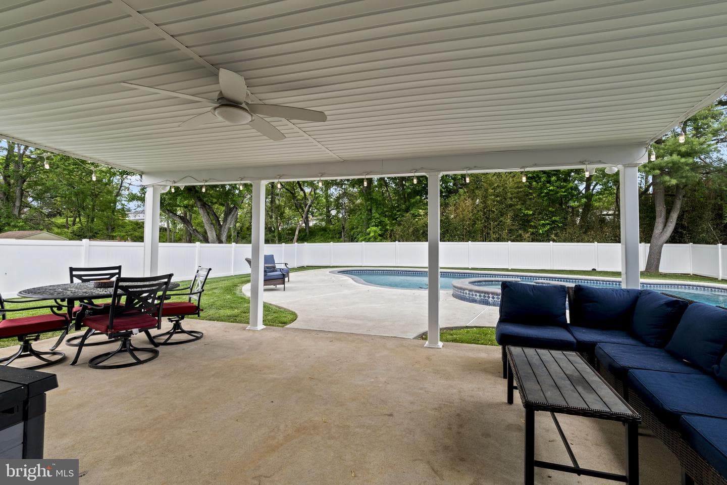65 Grant Drive photo 33