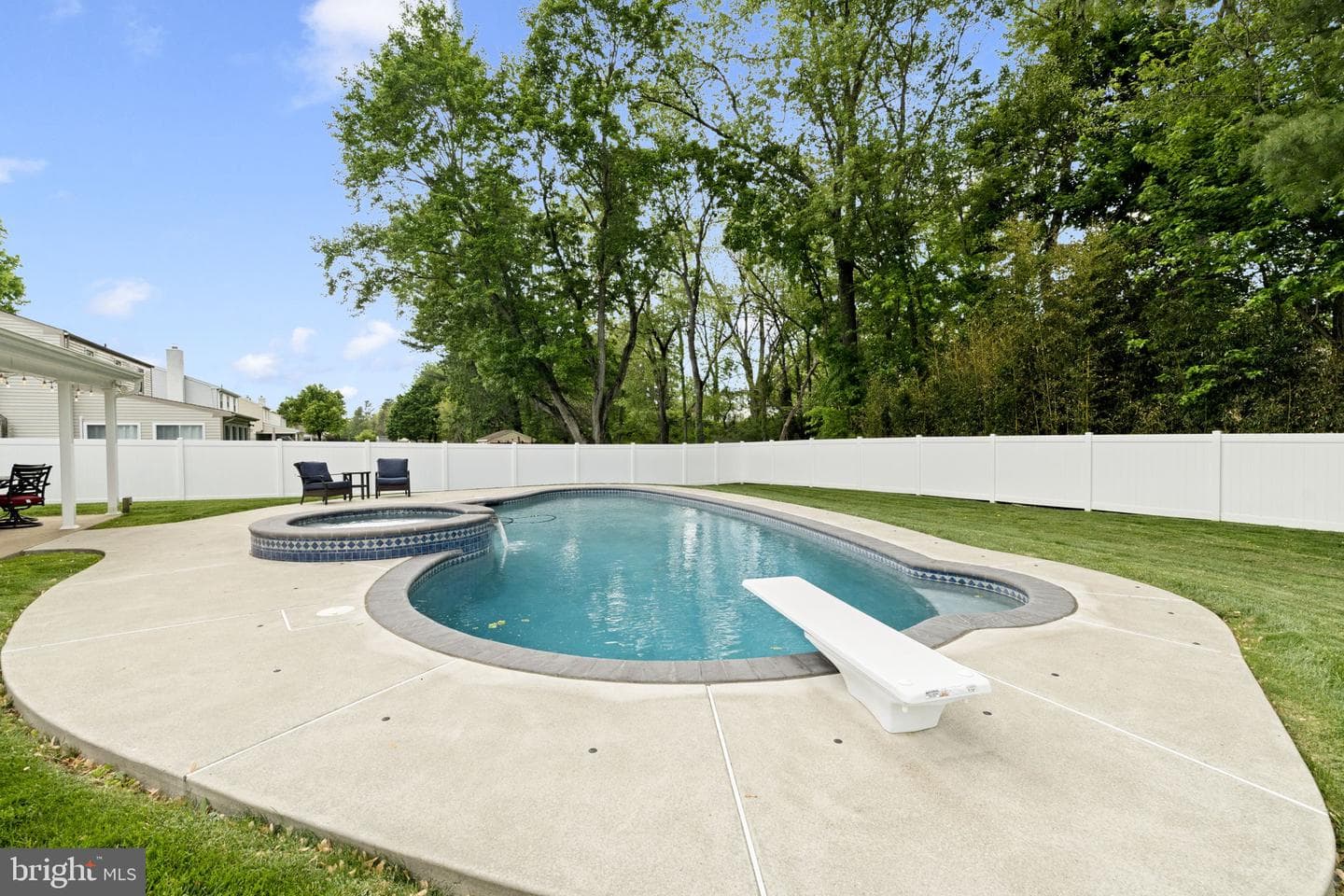 65 Grant Drive photo 38