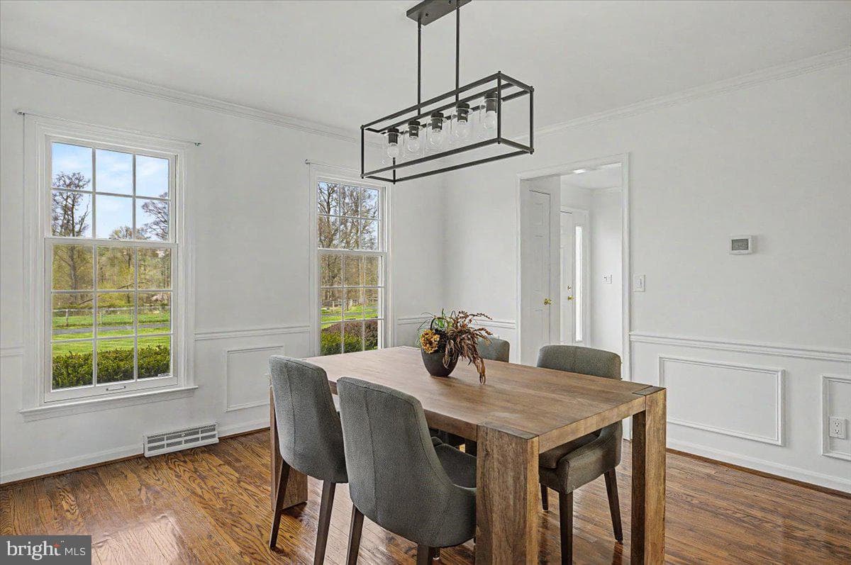 5693 Cottageville photo 11