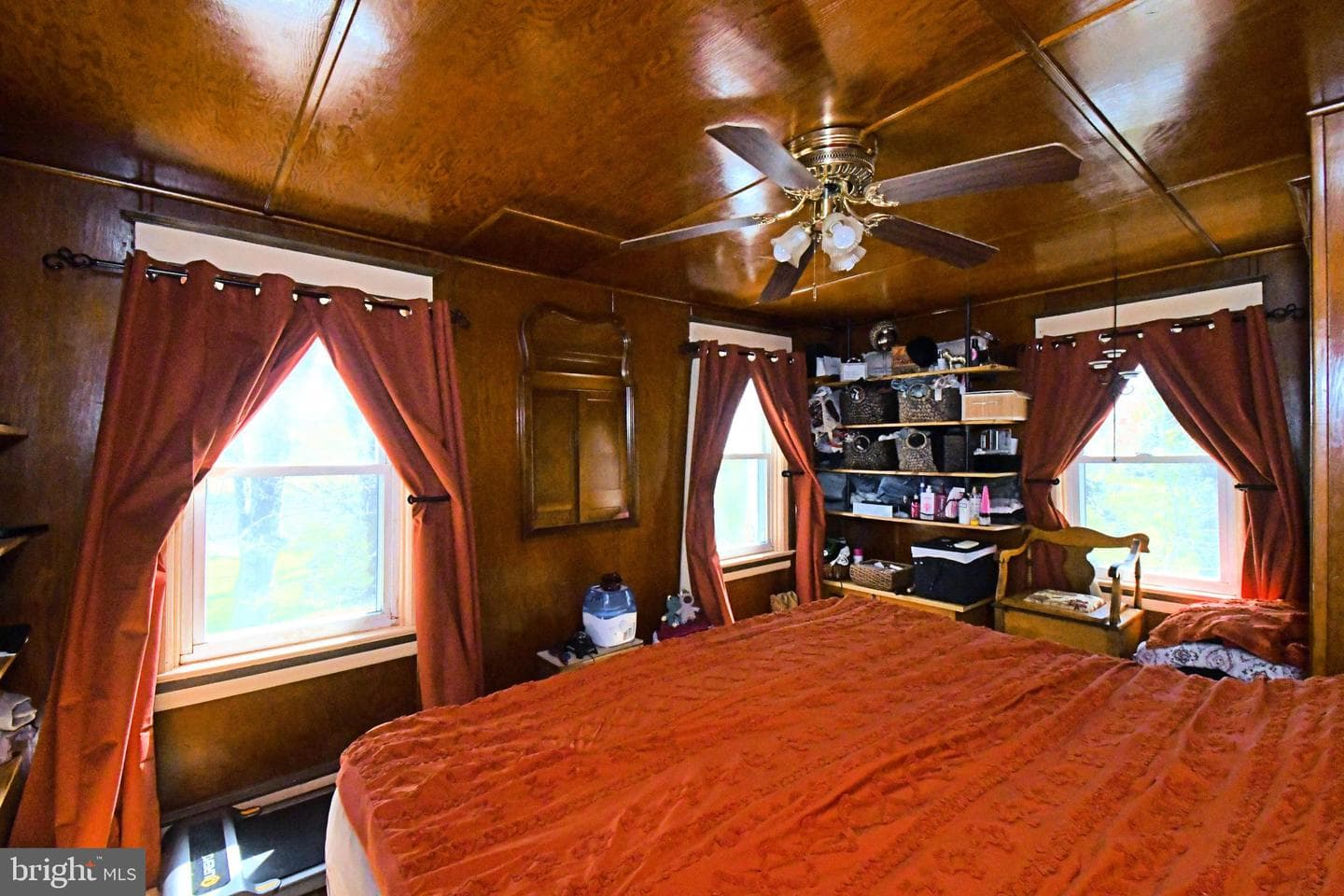 755 Haunted Lane photo 23