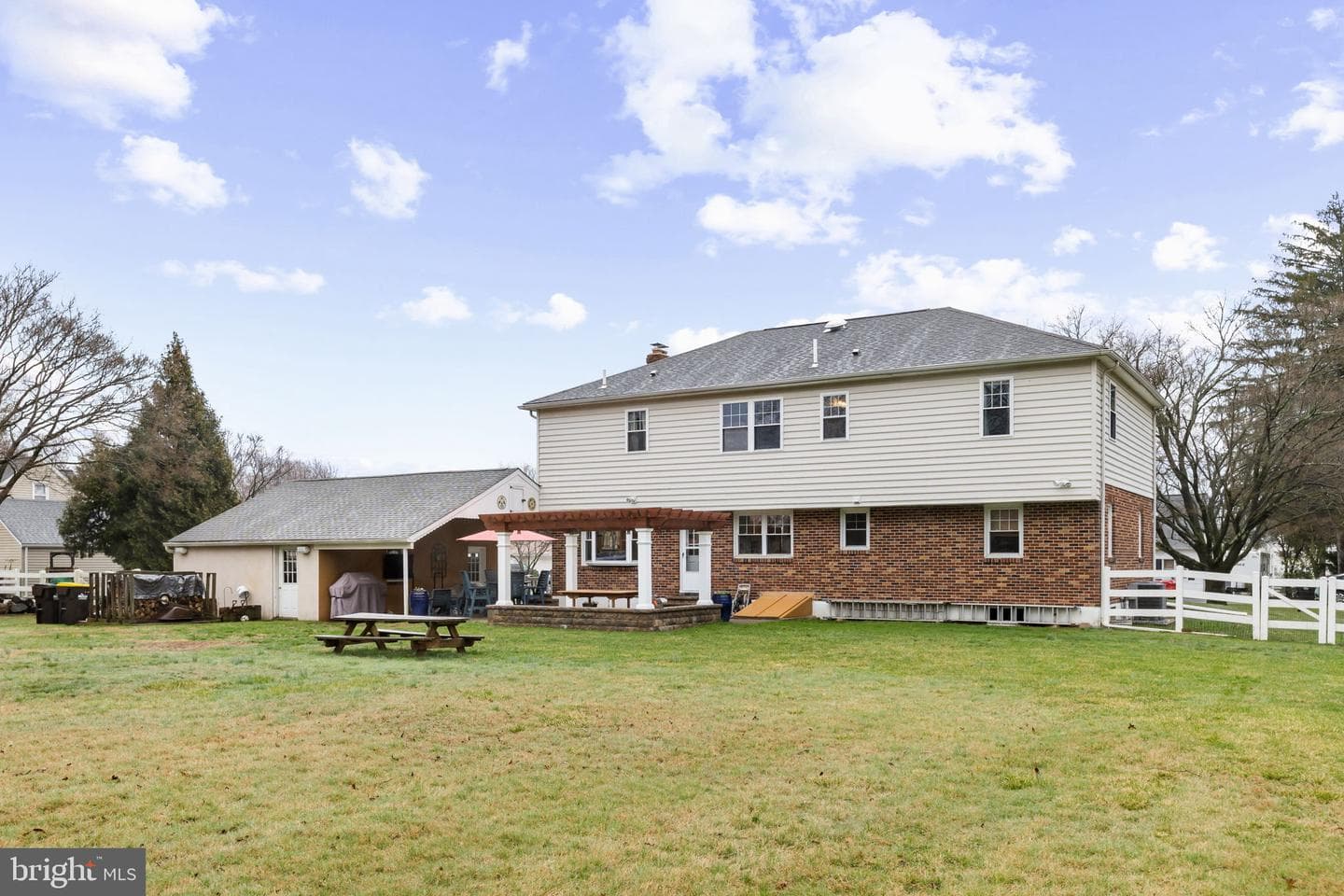 2327 Dubree Avenue photo 40