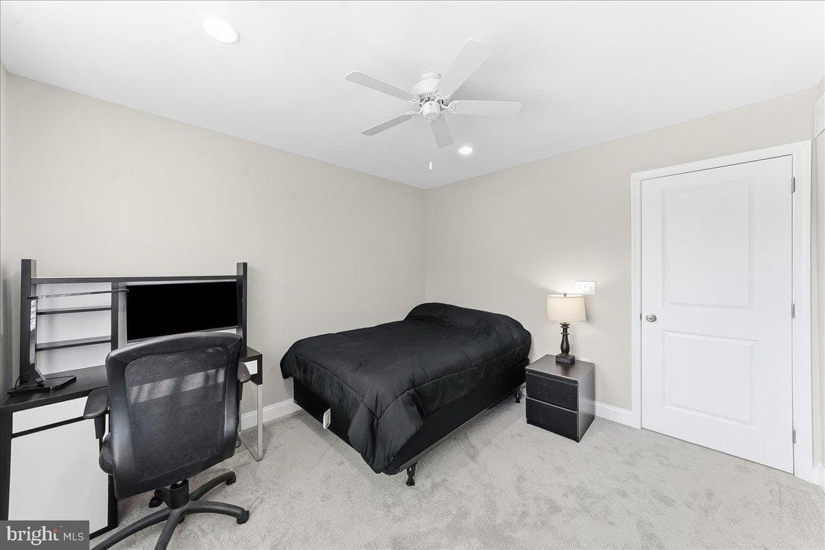 16 Green Way Drive photo 29