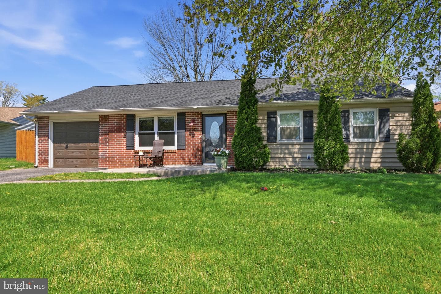 6142 Craig Avenue photo 3