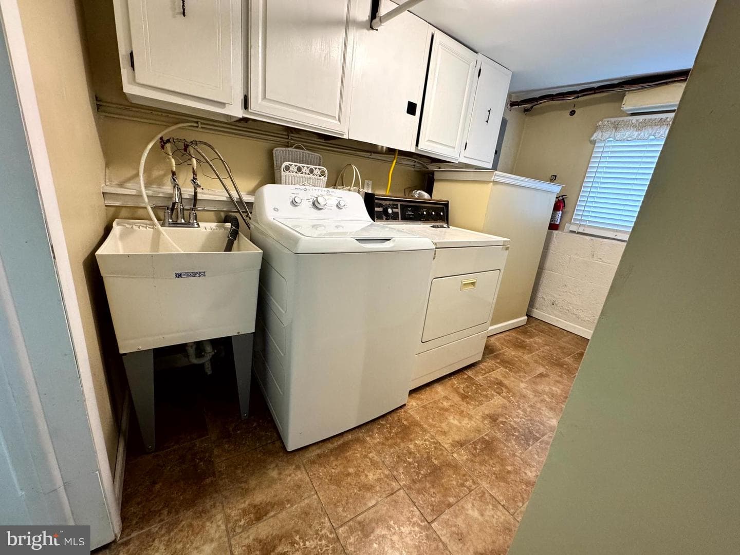 654 Cypress Road photo 39