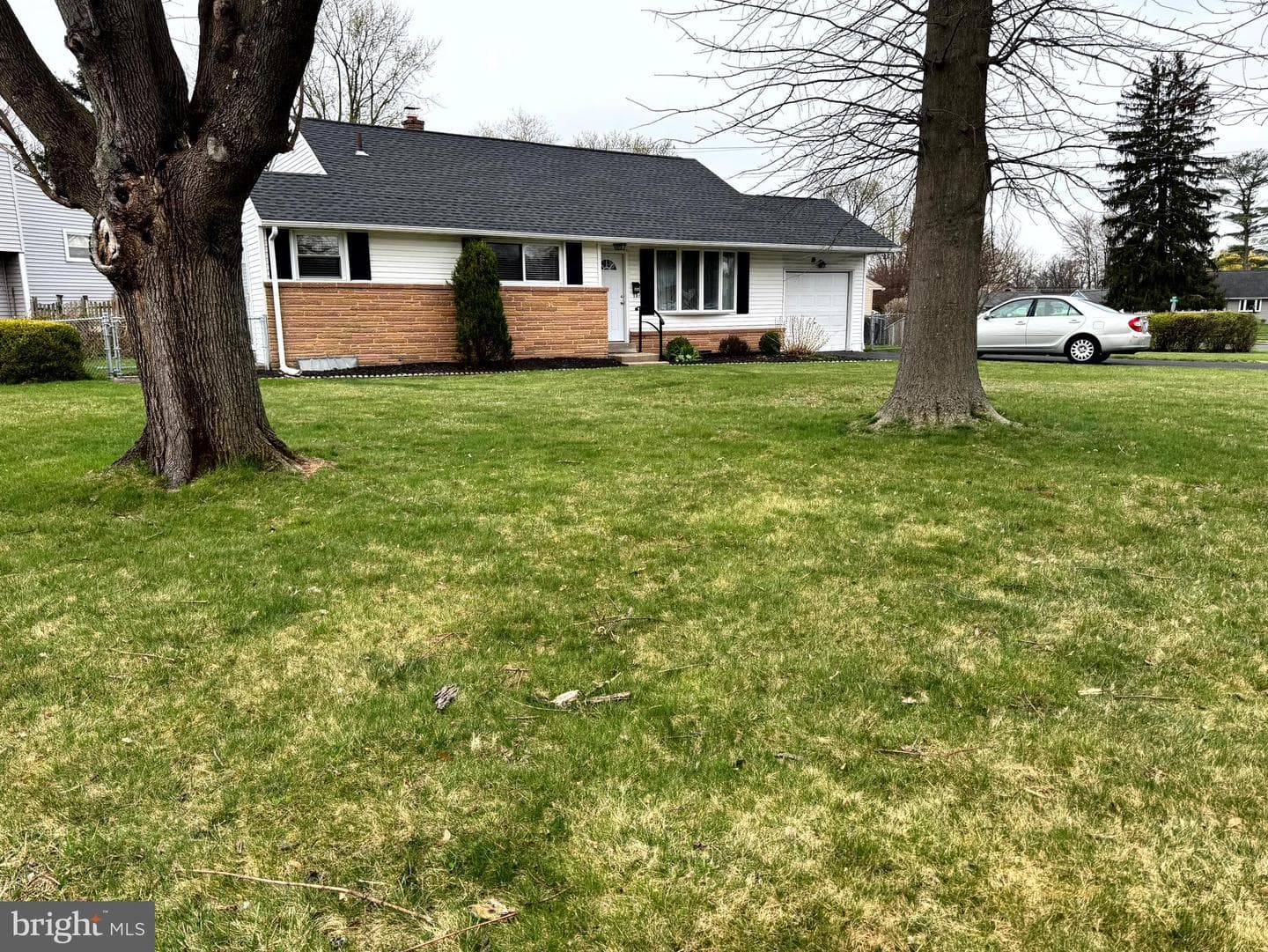 654 Cypress Road photo 6