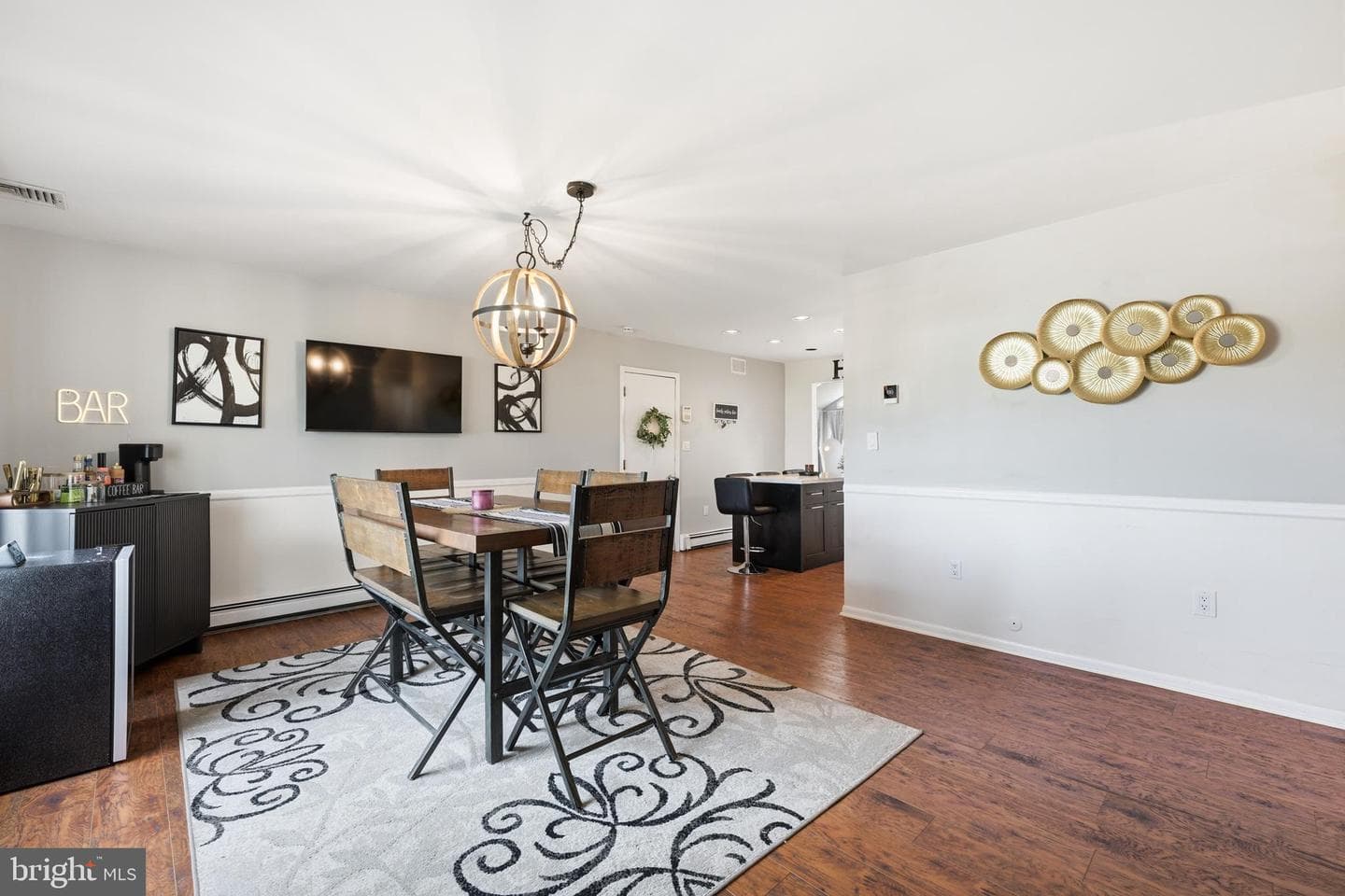 80 Quarry Road photo 2