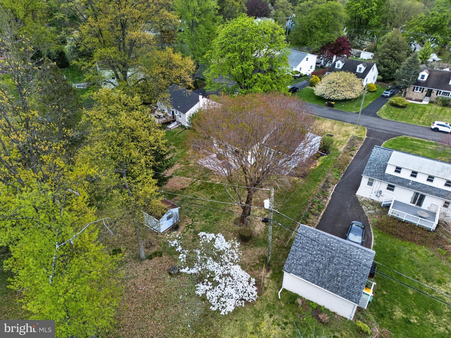 747 N Chubb Drive photo 13