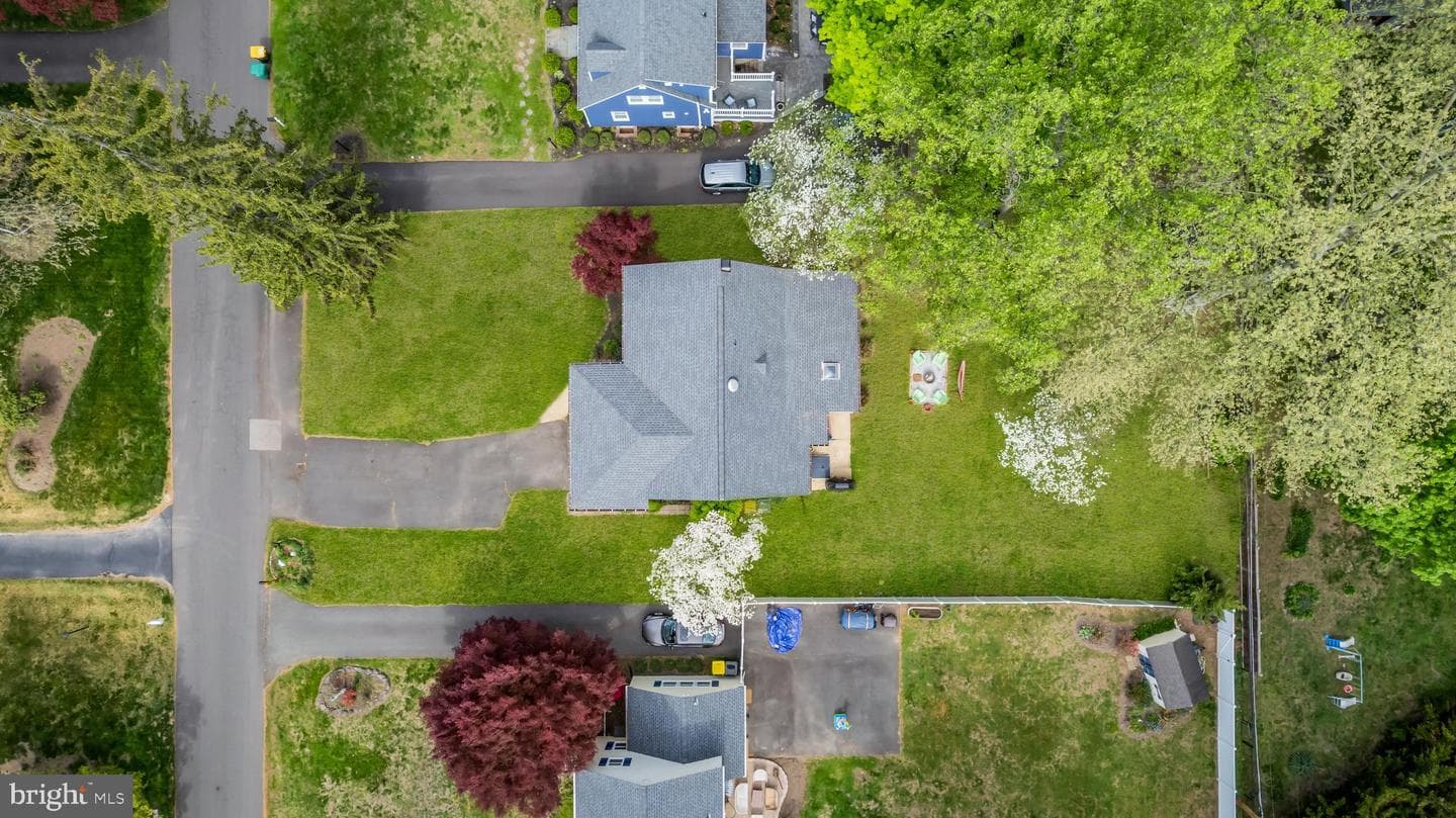 16 Glenolden Road photo 82
