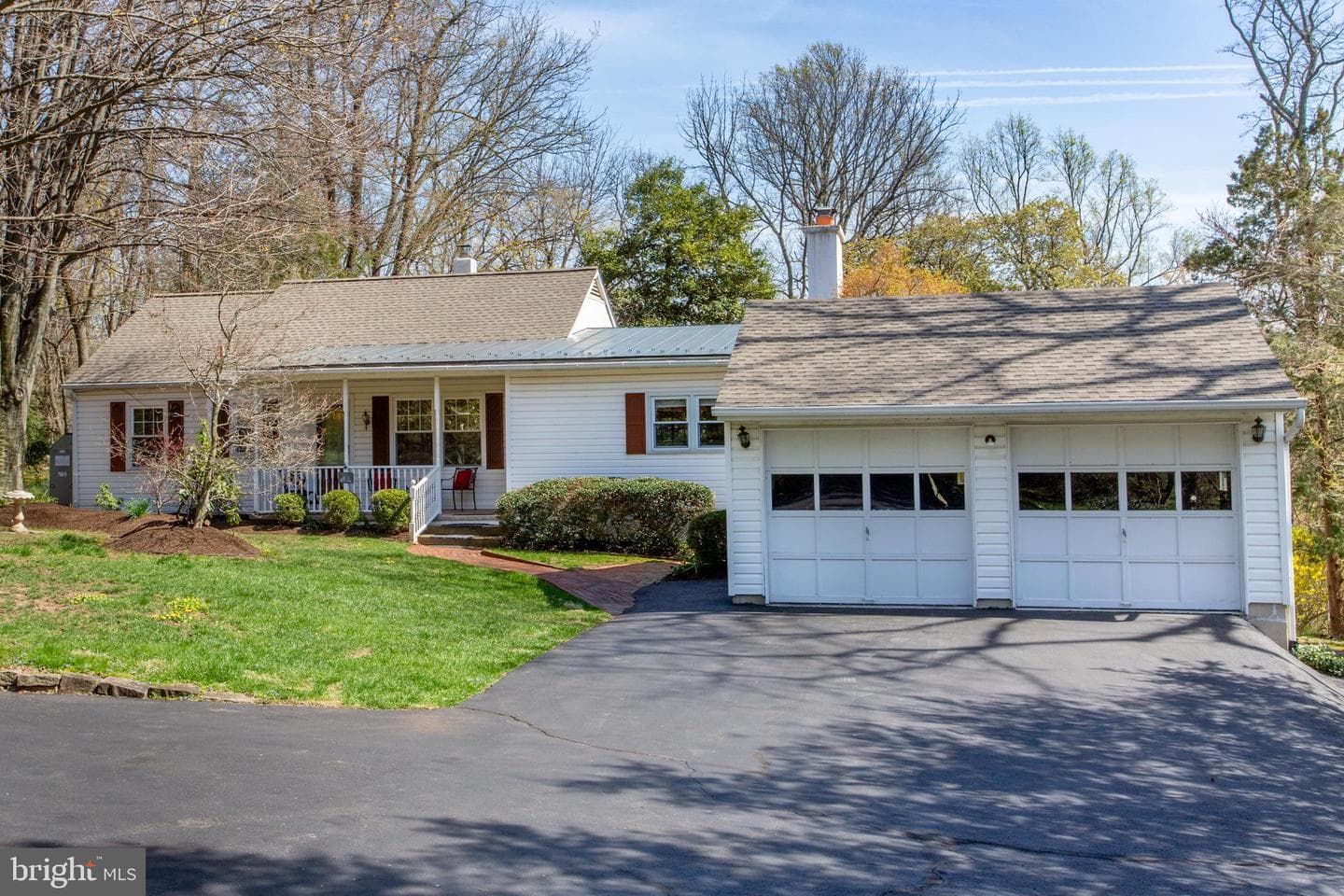 6682 Upper York Road photo 3