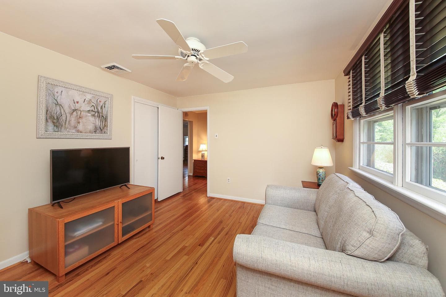 95 Springs Drive photo 12