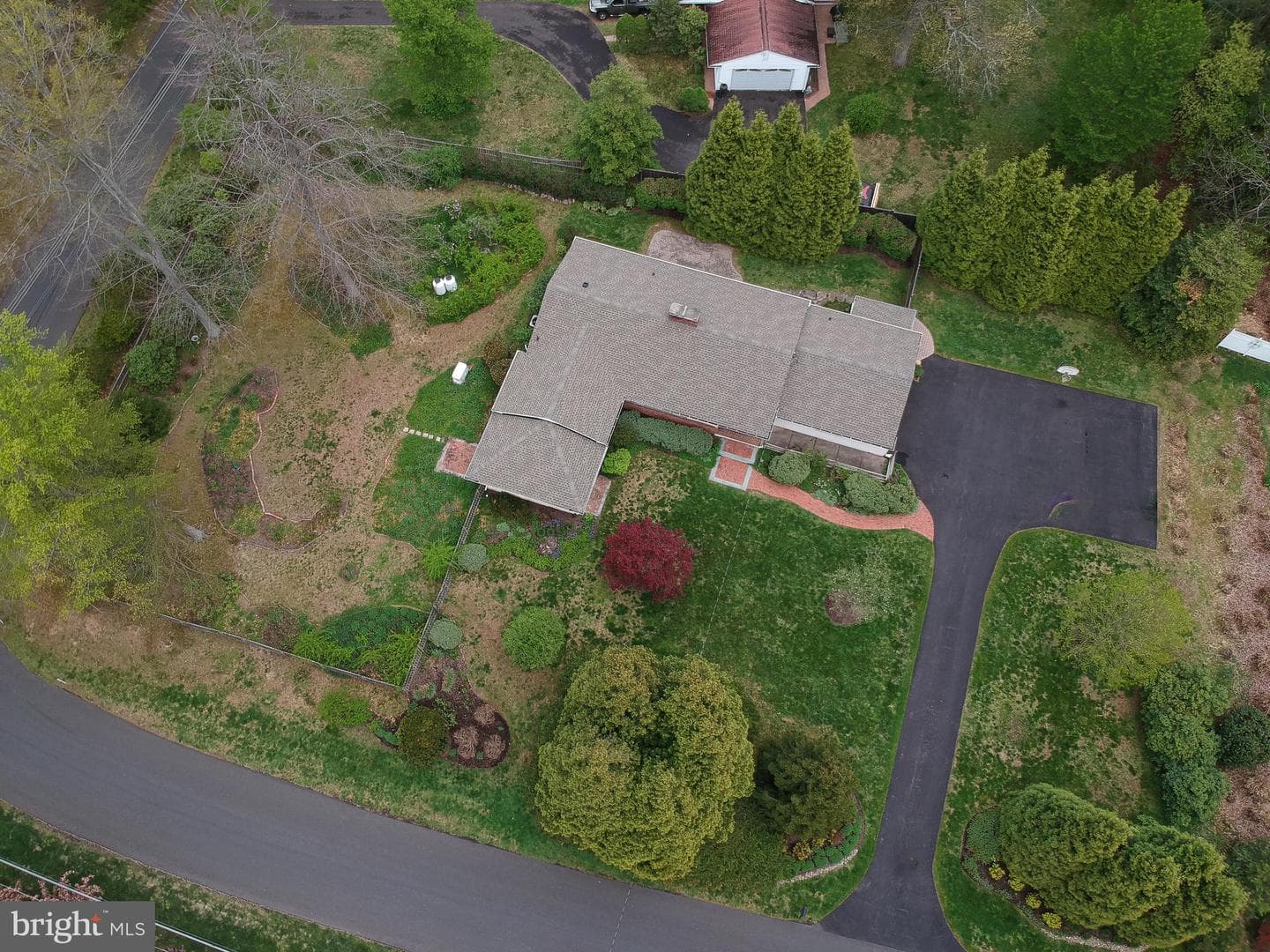 95 Springs Drive photo 34