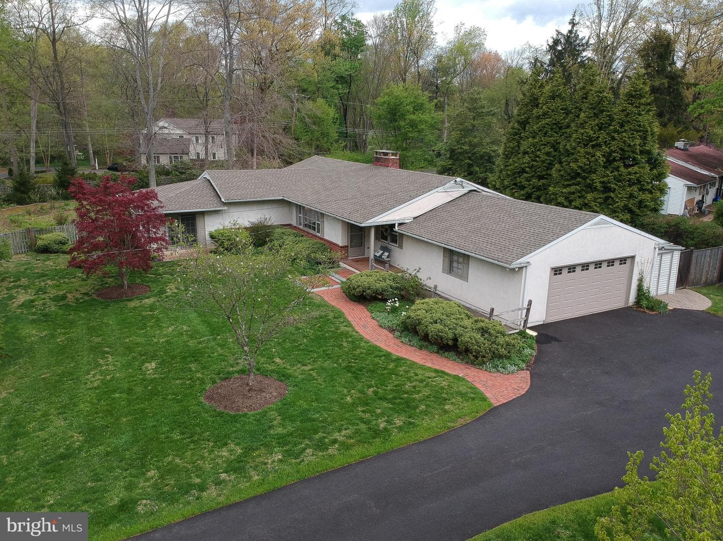 95 Springs Drive photo 38