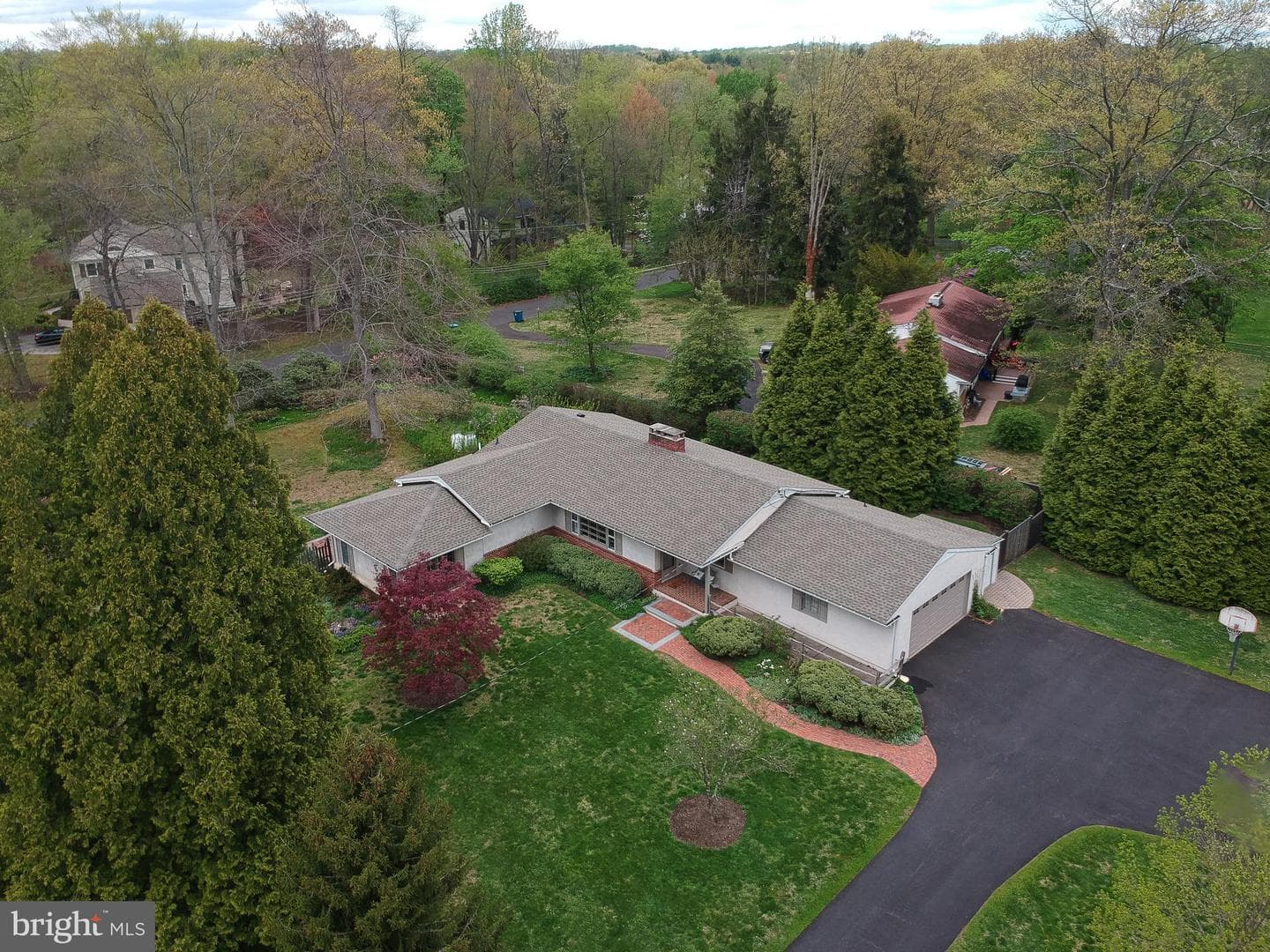 95 Springs Drive photo 40