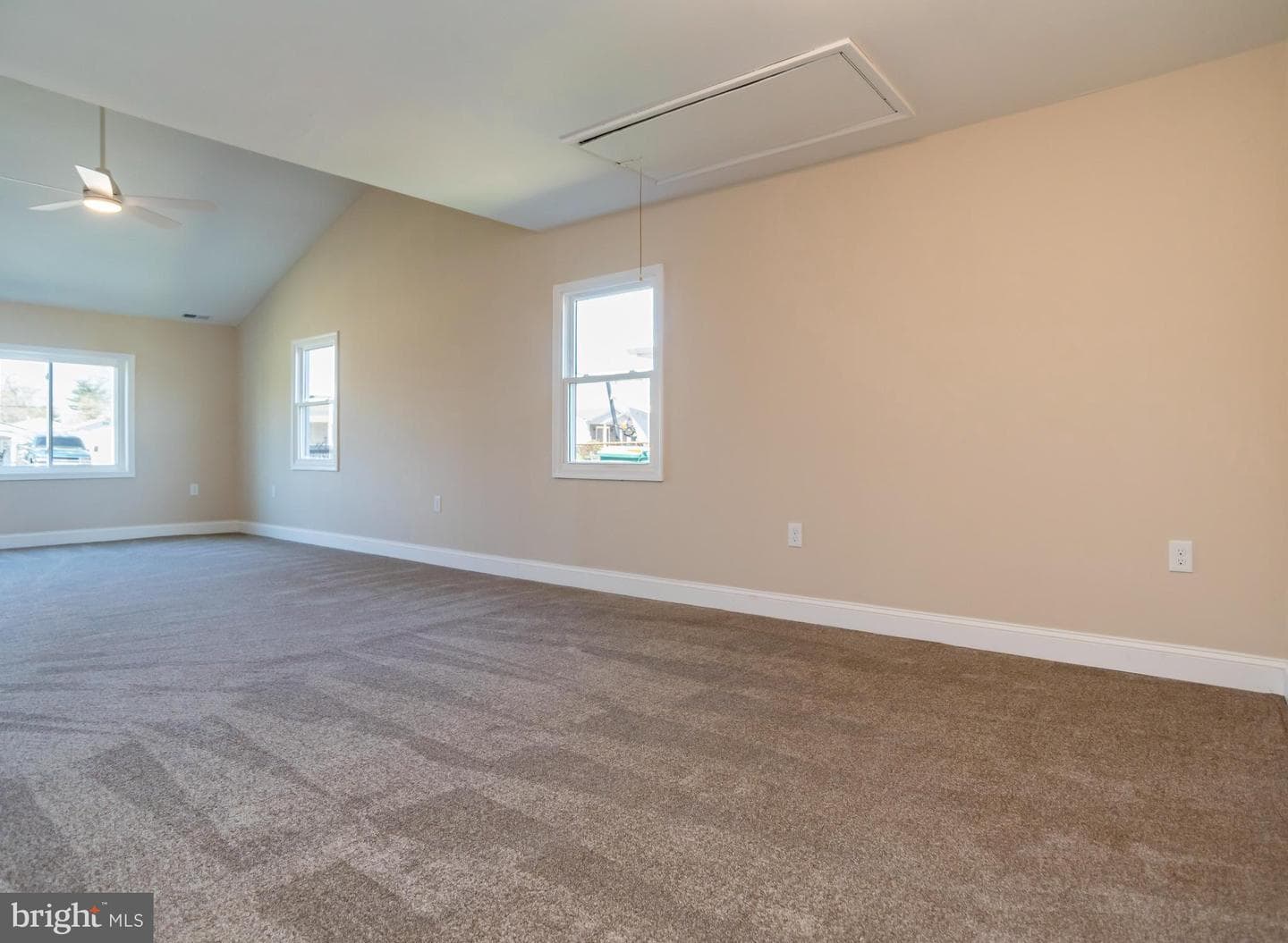 44 Elm Lane photo 12