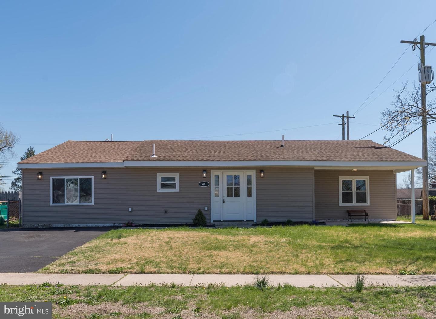 44 Elm Lane photo 2