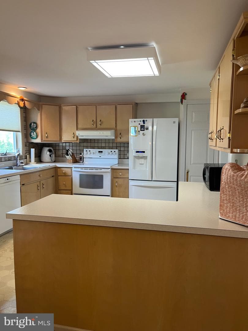 212 S Marmic Drive photo 10