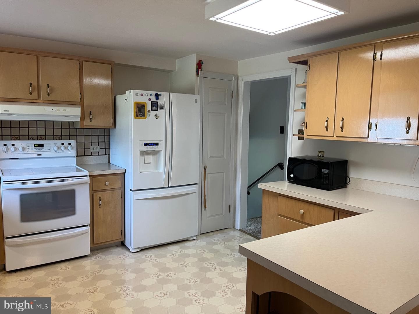 212 S Marmic Drive photo 11