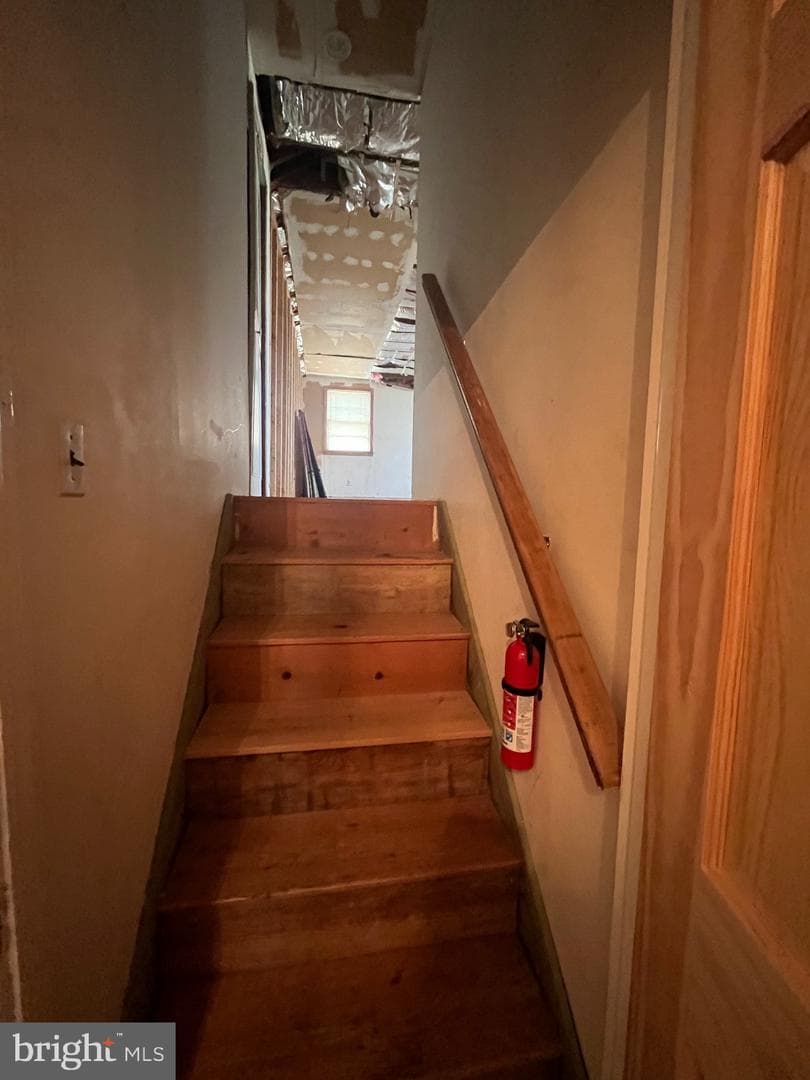 212 S Marmic Drive photo 29