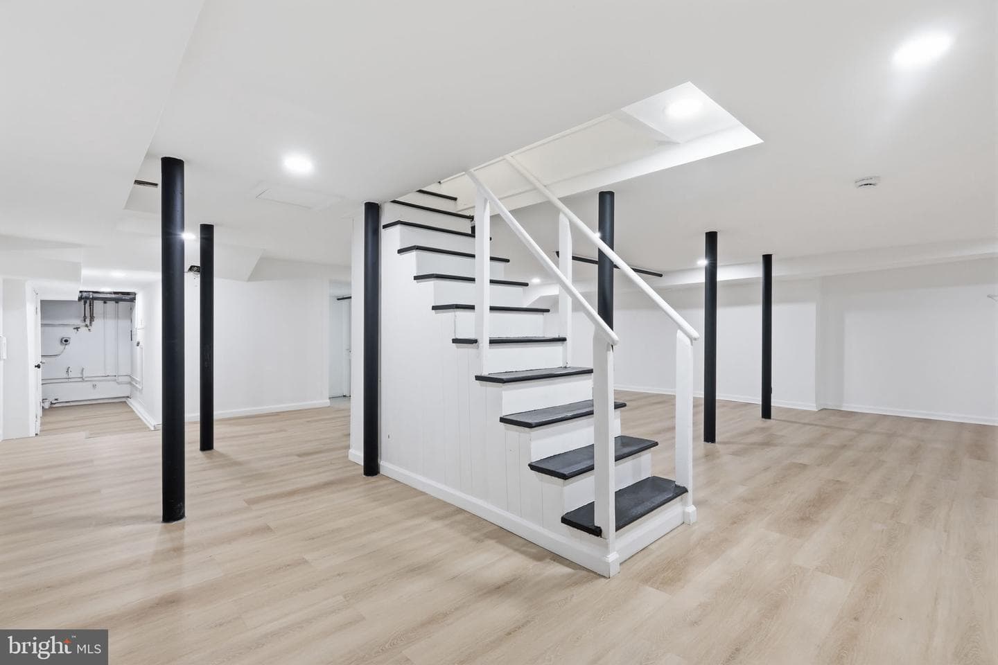 3 Ridge Avenue photo 63