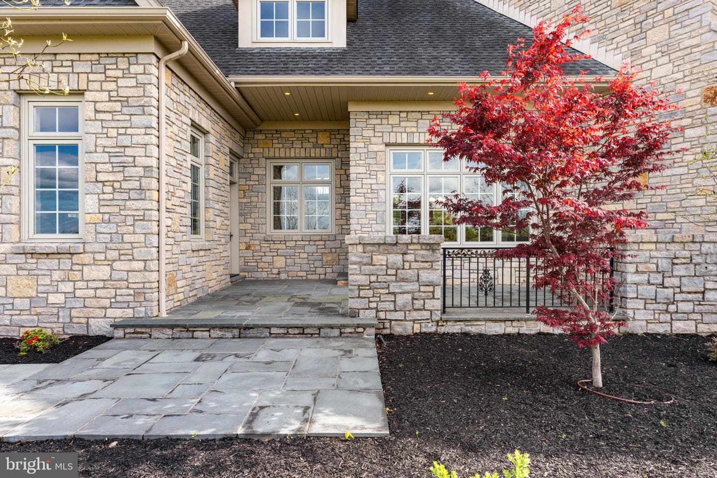 10 Stonebridge Crossing Road photo 91