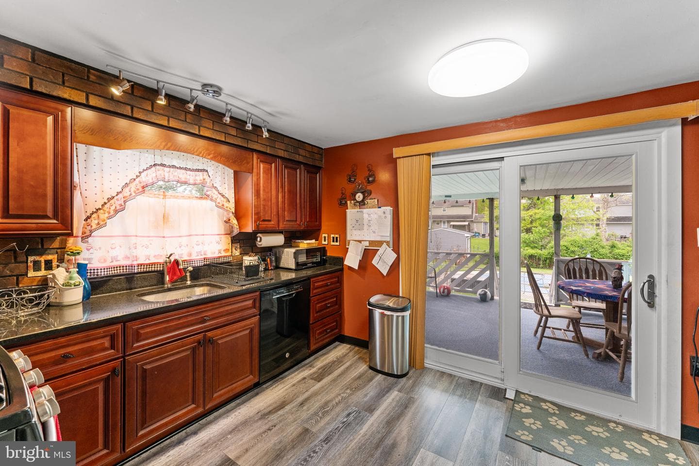 1109 Central Avenue photo 20