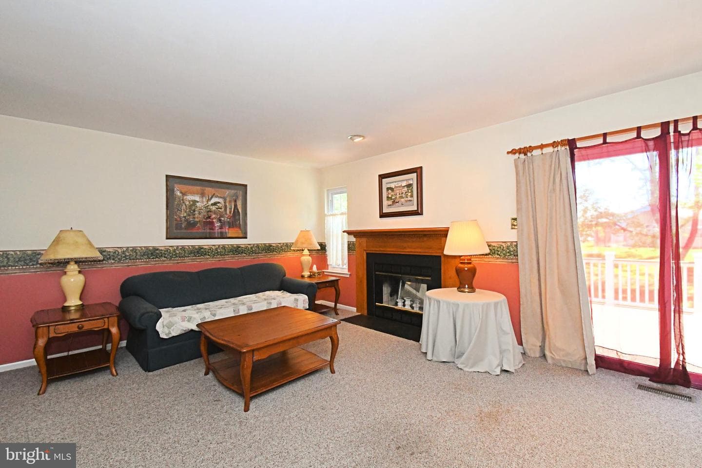 331 Ivanhoe Court photo 15